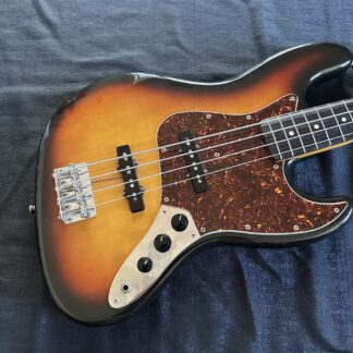 Fender 1986 Fender Sunburst MIJ (Fujigen) Jazz Bass ‘62 Vintage Reissue JB62-60 1986 - Sunburst