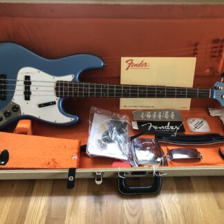 Fender American Vintage Jazz Bass 2014 Lake Placide Blue Like New