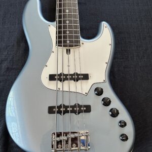 Alleva-Coppolo LG5 Standard - Ice Blue Metallic